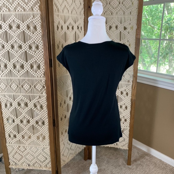 Cable & Gauge Short Sleeve Embroidered scoop neck Small NWT - Picture 2 of 9